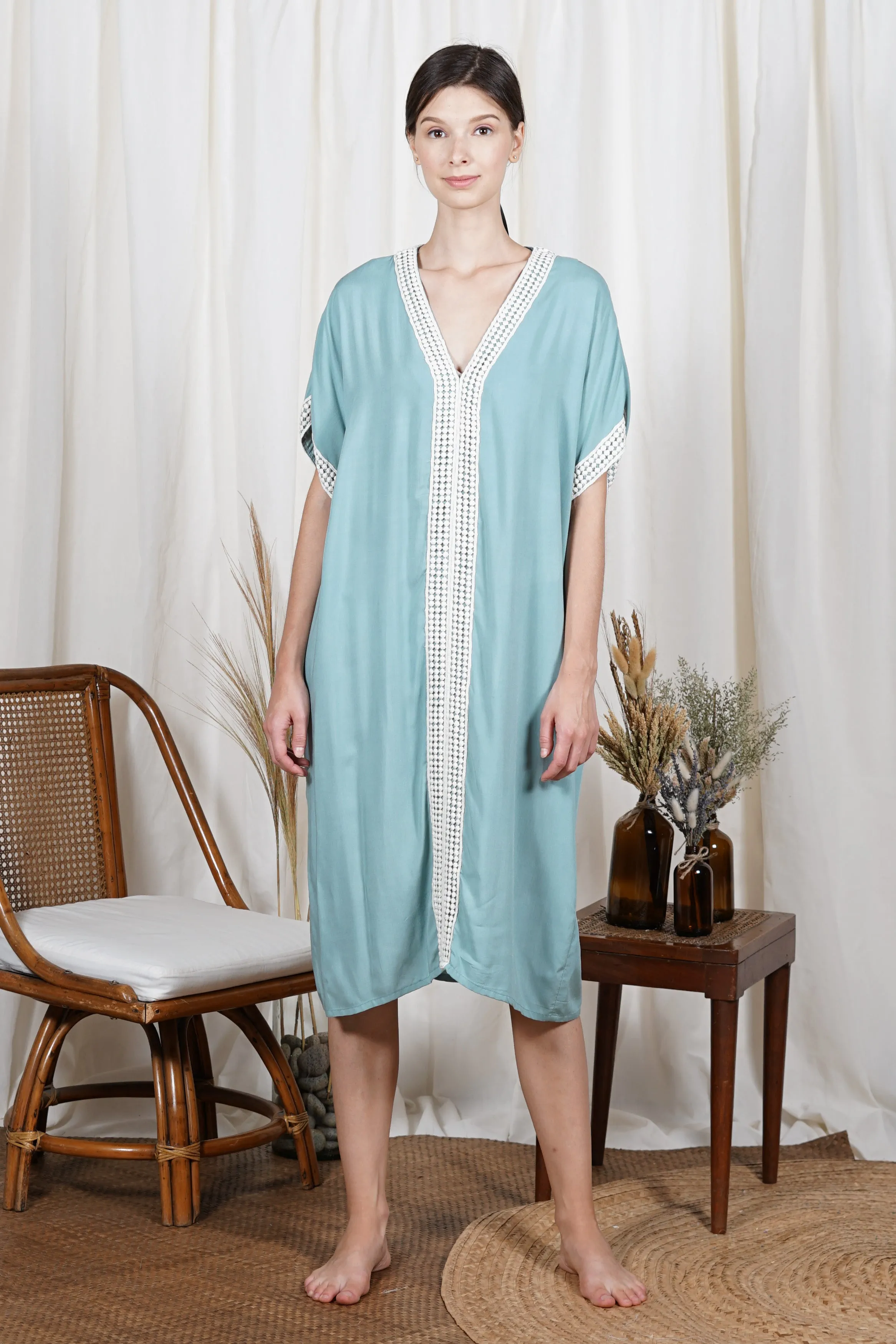 IHILANI Kaftan with Trim (Seafoam)