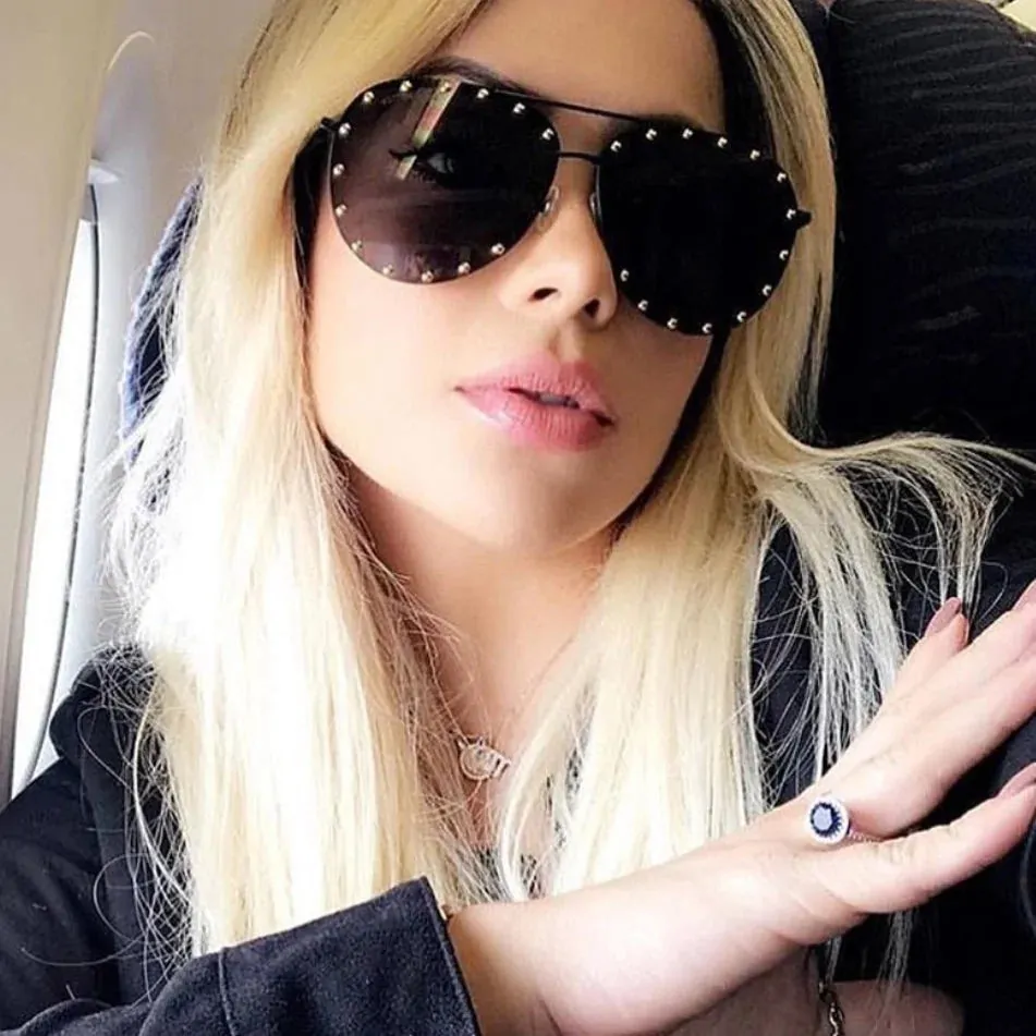Metal Rivet Sunglasses
