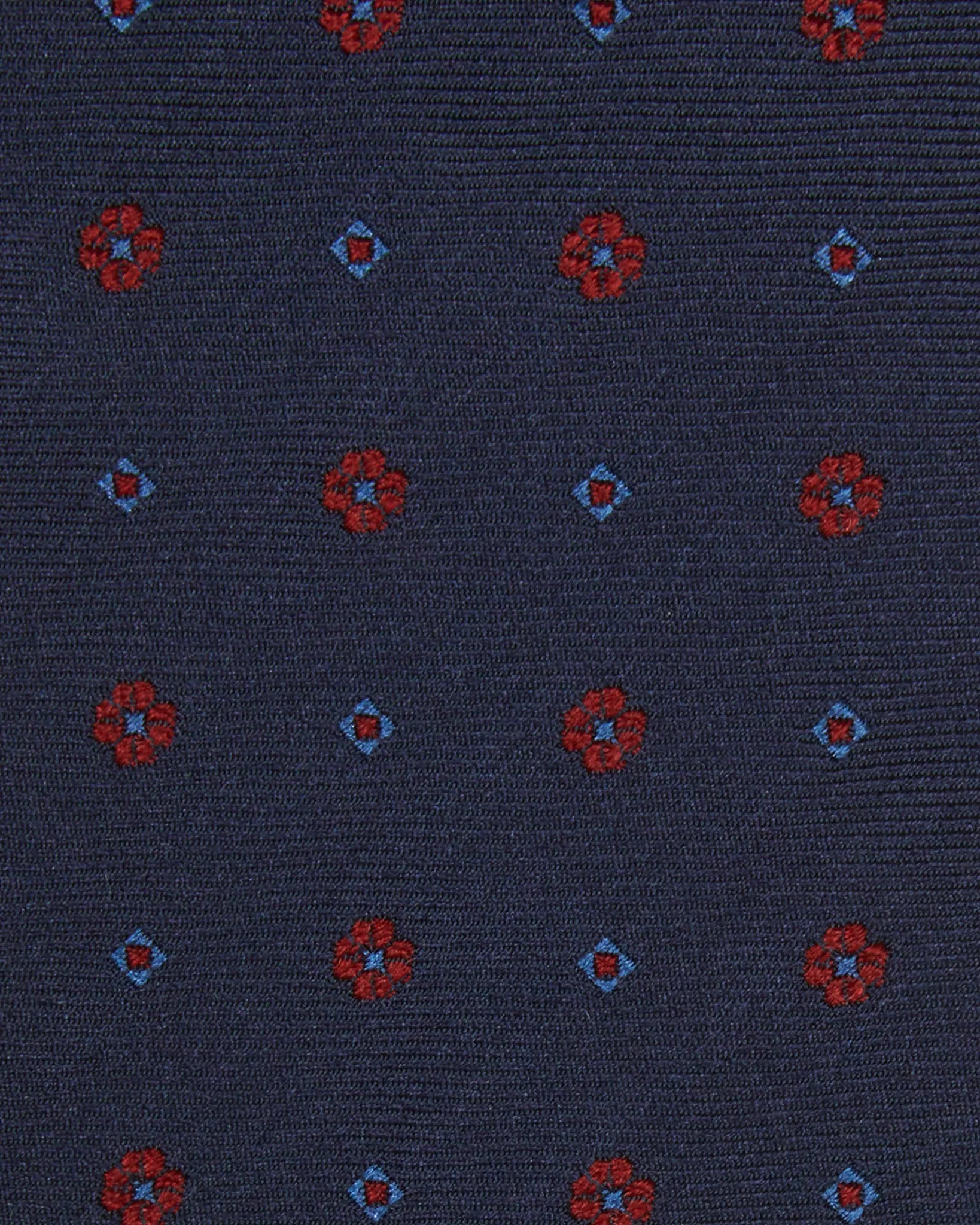 Silk Woven Tie in Navy/Red/Sky Foulard