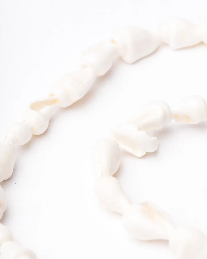 WHITE SHELL SUNGLASSES CHAIN